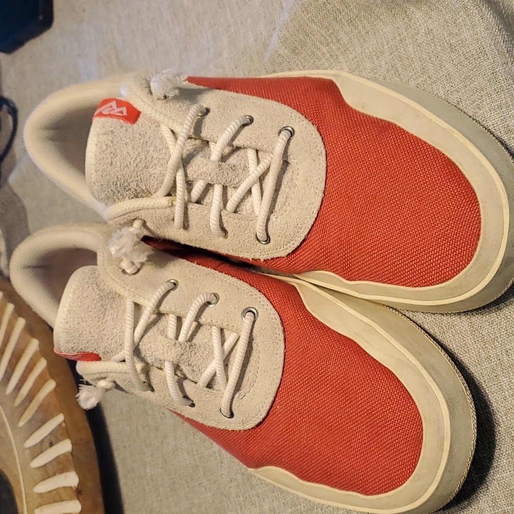 Jordan's  Westbrook 3.0 canvas and suede size 12
